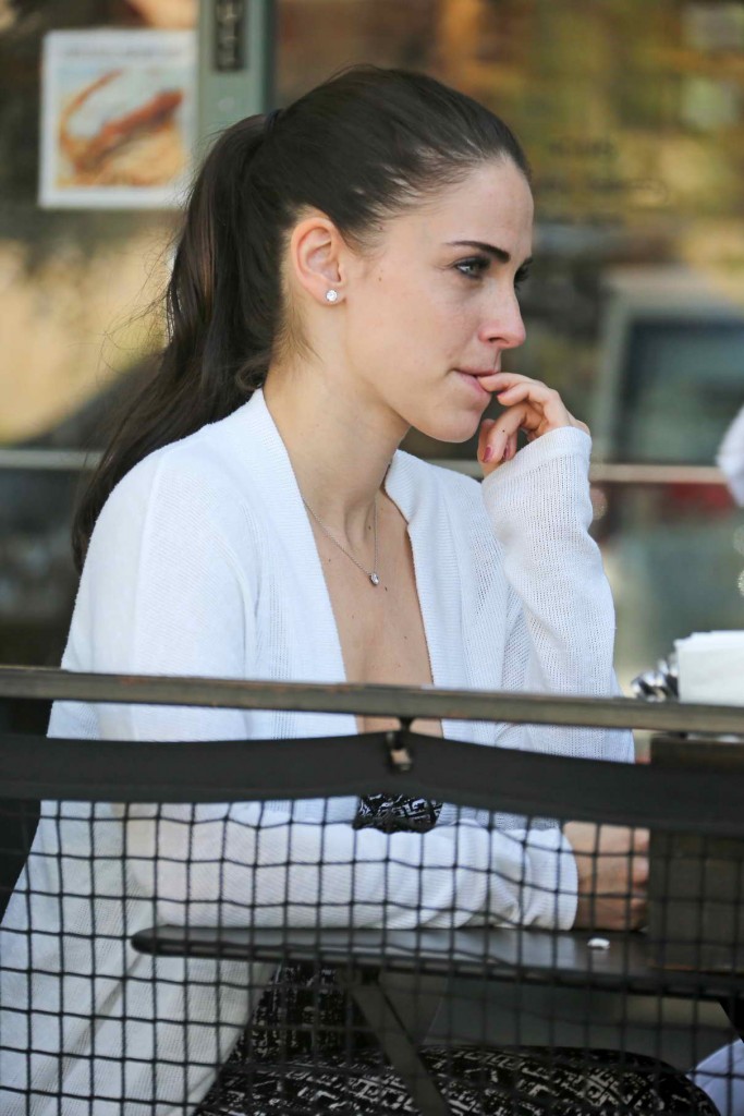 Jessica Lowndes at a Lunch With a Friend in West Hollywood 03/15/2016-1