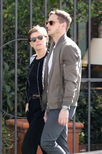 Kate Mara Out in West Hollywood 02/29/2016-7