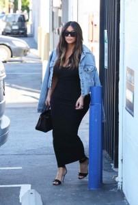 Kim Kardashian Arriving at the Studio in Van Nuys 03/25/2016-3
