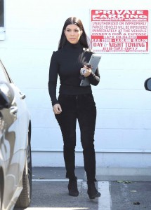 Kourtney Kardashian Leaving the Studio in Los Angeles 03/28/2016-2