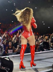 Beyonce Performs at Marlins Park in Miami 04/27/2016-7