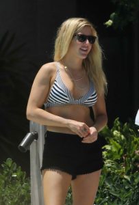 Ellie Goulding Wearing a Bikini at the Beach in Miami 04/28/2016-7