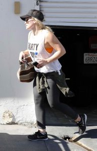 Hilary Duff at a Gym in West Hollywood 04/20/2016-4