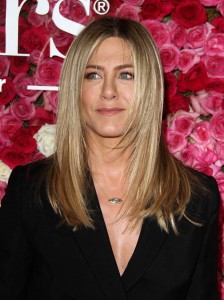 Jennifer Aniston at the Mother's Day Premiere in Los Angeles 04/13/2016-5