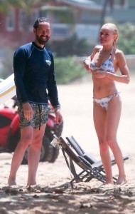 Kate Bosworth in Bikini at the Beach in Hawaii 03/31/2016-9