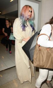 Kesha Was Seen at LAX Airport in Los Angeles 04/22/2016-3