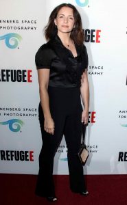 Kristin Davis at the REFUGEE Exhibit Opening in Los Angeles 04/21/2016-2