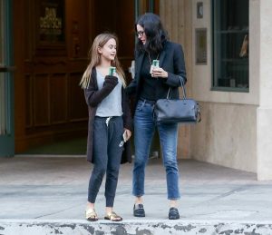 Courteney Cox Was Spotted in Beverly Hills 05/03/2016-3