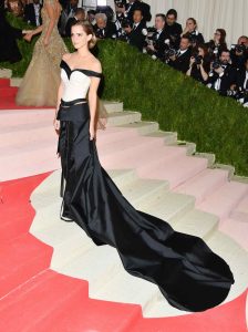 Emma Watson at the Costume Institute Gala in New York 05/02/2016-4