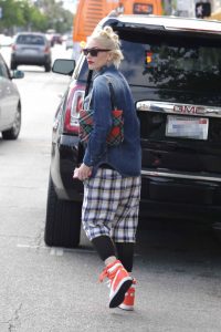 Gwen Stefani Leaves the Nail Salon in Studio City 05/06/2016-2