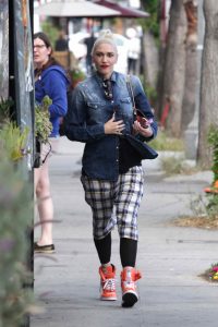 Gwen Stefani Leaves the Nail Salon in Studio City 05/06/2016-3