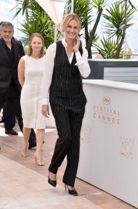 Julia Roberts at the Money Monster Photocall at the Palais de Festivals in Cannes 05/11/2016-2