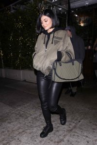 Kylie Jenner Arrives at Il Cielo in Los Angeles 05/06/2016-2