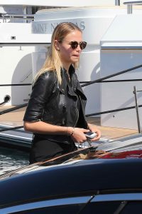 Natasha Poly at the Port of Cannes 05/16/2016-2