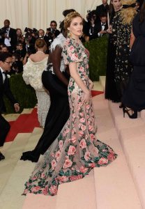 Zoey Deutch at the Costume Institute Gala in New York 05/02/2016-2