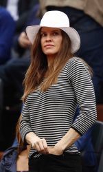 Hilary Swank Was Seen at the Women’s Singles Final in Roland Garros 06/04/2016