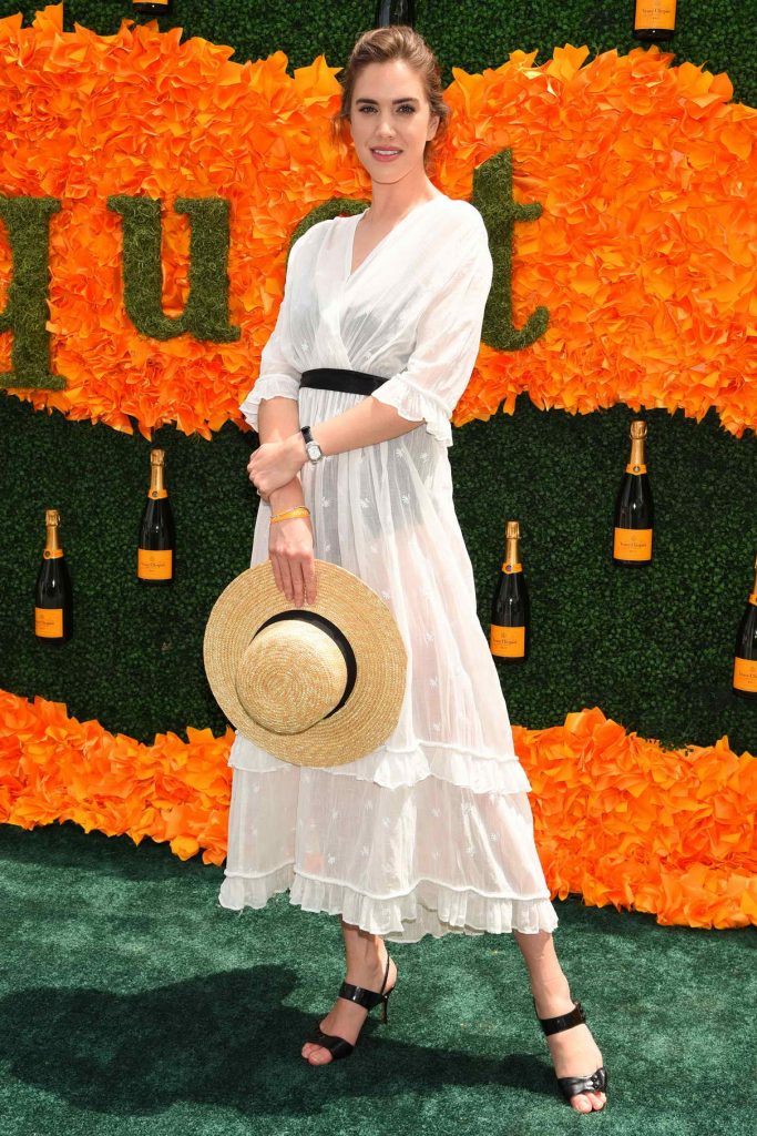Julia Loomis at the Ninth Annual Veuve Clicquot Polo Classic at Liberty State Park in New Jersey 06/04/2016-1