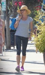 Julie Bowen Was Seen Out in Studio City 06/23/2016