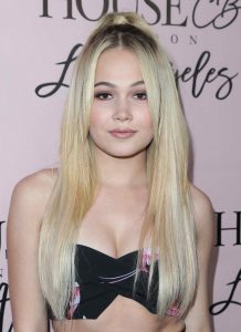 Kelli Berglund at the House of CB Flagship Store Launch in Los Angeles 06/14/2016-5