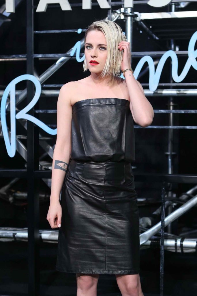 Kristen Stewart at the Chanel Paris-Rome Collection in Beijing 05/31/2016-1