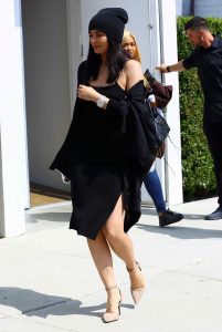 Kylie Jenner Out in Los Angeles 06/01/2016-2