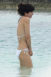 Selma Blair in Bikini at the Beach in Cancun 06/19/2016-3