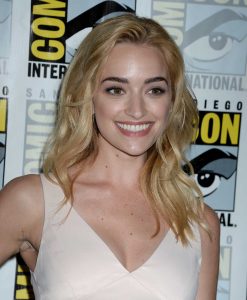 Brianne Howey at Comic-Con International in San Diego 07/22/2016-5