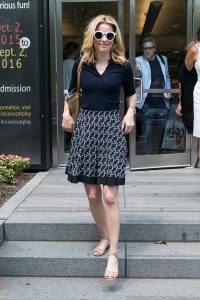 Elizabeth Banks Leaves Chemical Heritage Foundation Museum in Philadelphia 07/27/2016-2