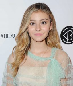 G Hannelius at the 4th Annual Beautycon Festival in Los Angeles 07/09/2016-5