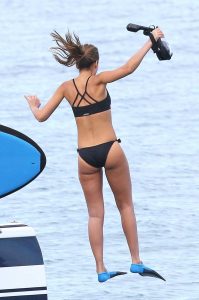 Jessica Alba Wearing a Bikini in Hawaii 07/17/2016-5