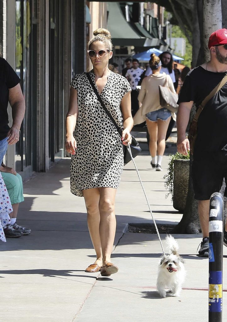 Judy Greer Walks in Los Angeles 07/01/2016-1