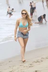 Kelli Berglund in Bikini at the Venice Beach in Los Angeles 07/06/2016-7