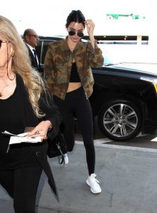 Kendall Jenner at LAX Airport in LA 07/19/2016-4