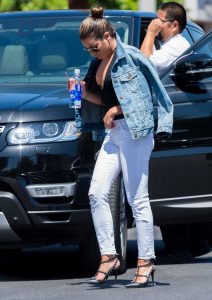 Lea Michele Leaves a Nine Zero One Salon in West Hollywod 07/13/2016-4