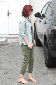 Lily Collins Leaves an Office Building in Beverly Hills 07/06/2016-4