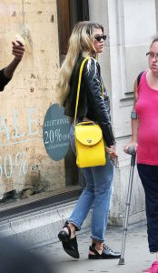 Sofia Richie Goes Shopping Oxford Street in London 07/29/2016-4