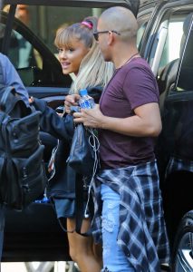 Ariana Grande Walks Into Madison Square Garden in New York City 08/26/2016-3