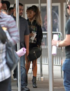 Ariana Grande Walks Into Madison Square Garden in New York City 08/26/2016-4