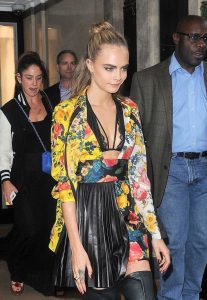 Cara Delevingne Leaves Her Hotel in London 08/04/2016-5