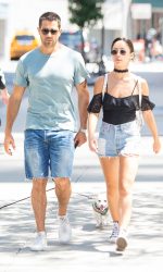 Cara Santana and Jesse Metcalfe Walking Their Dogs in SoHo in New York City 08/07/2016