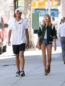 Hailey Baldwin Was Seen Out in New York City 08/22/2016-3