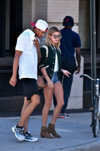 Hailey Baldwin Was Seen Out in New York City 08/22/2016-6