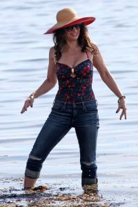 Idina Menzel Was Seen Filming Scenes for the Beaches Remake in Surrey 08/26/2016-3