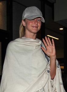Julianne Hough at LAX Airport in Los Angeles 08/03/2016-2