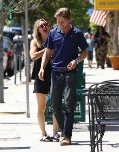 Kaley Cuoco Was Spotted Out in Los Angeles 08/15/2016-3