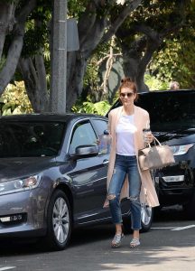 Kate Walsh Out in West Hollywood 08/08/2016-5