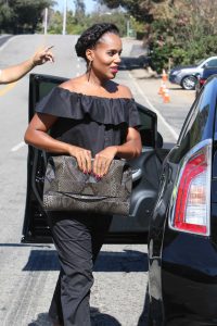 Kerry Washington Arrives to the In Style Gifting Suite in Brentwood, California 08/14/2016-4