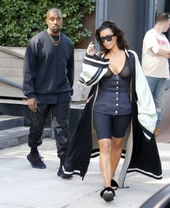 Kim Kardashian Was Spotted Out in New York City 08/30/2016-3