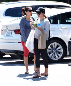 Lea Michele Was Seen Out in Brentwood 08/18/2016-3