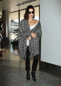 Jenna Dewan Leaves a LAX Airport in Los Angeles 09/15/2016-2